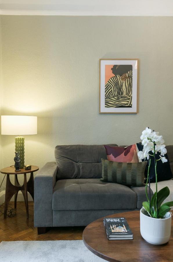 Chic 1 Bedroom Apartment In Bloomsbury, Sleeps 4 Londres Extérieur photo